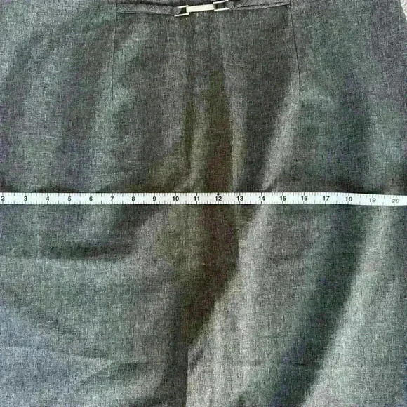 Grey Pencil  Skirt - Picture 2 of 6